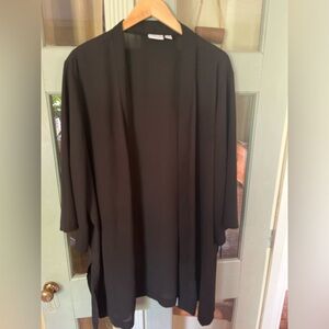 Women’s 3X sheer duster looks great with jeans or over a dress